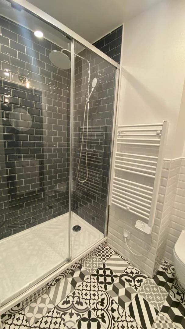 Appartement Lumineux Proche Saint-Lazare - 8P Paris Ngoại thất bức ảnh